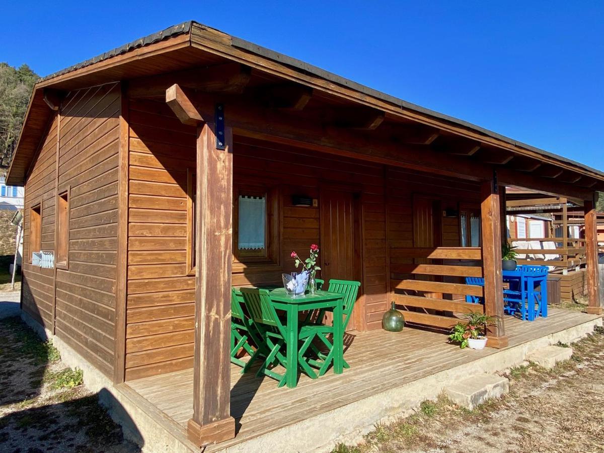 Campalans Hotel Rural Bungalows Mobilhomes Borredá Exterior photo